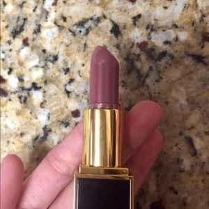 Tom Ford lipstick Shade 68 Sugar Glider